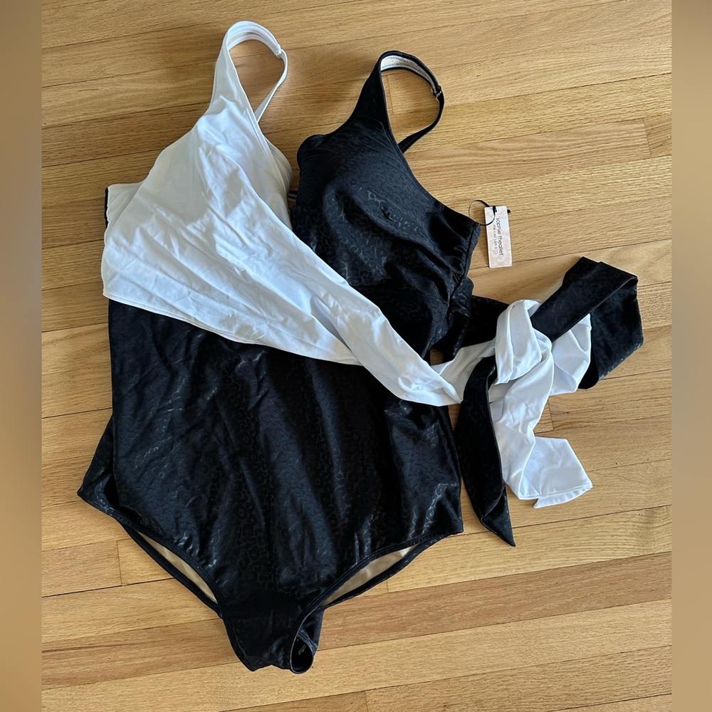 NWT SOPHIE THEALLET for cacique size 44D white black one piece swimsuit cheetah